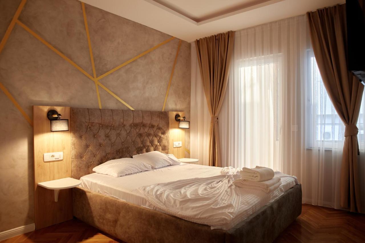 Amico Hotel Приштина Екстер'єр фото
