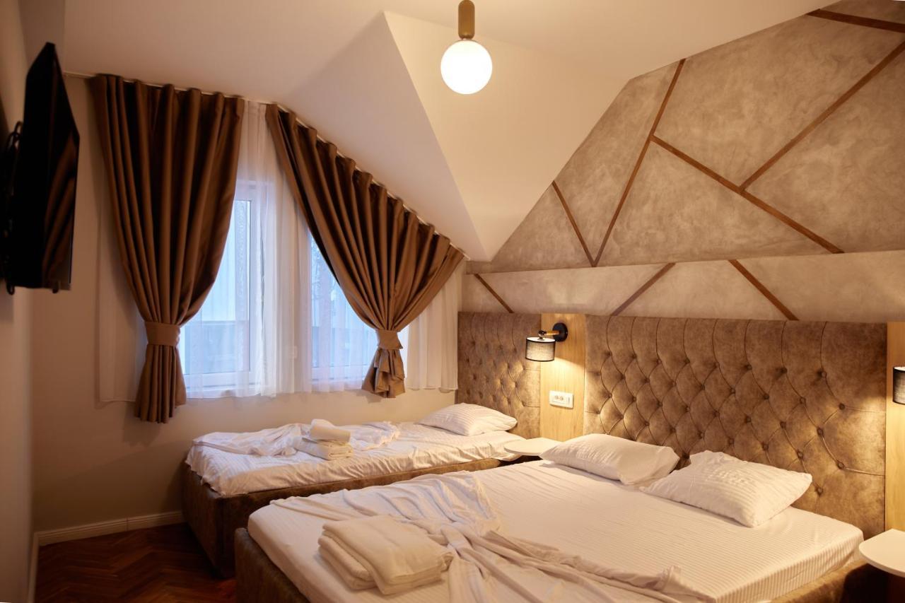 Amico Hotel Приштина Екстер'єр фото