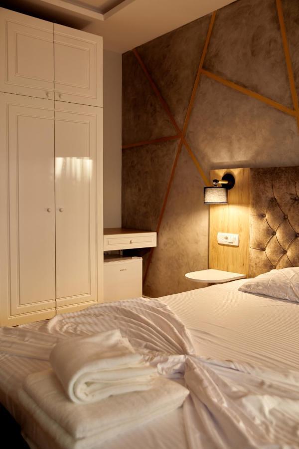 Amico Hotel Приштина Екстер'єр фото