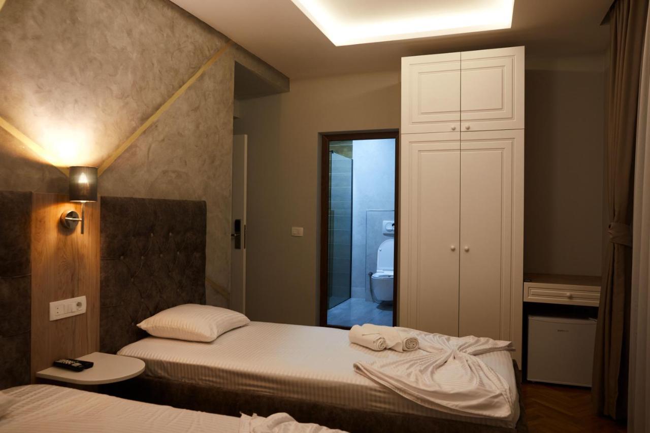 Amico Hotel Приштина Екстер'єр фото