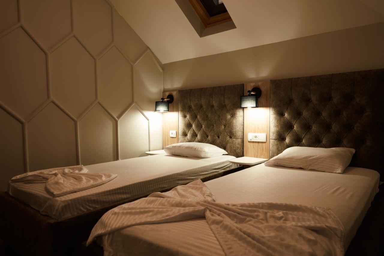Amico Hotel Приштина Екстер'єр фото
