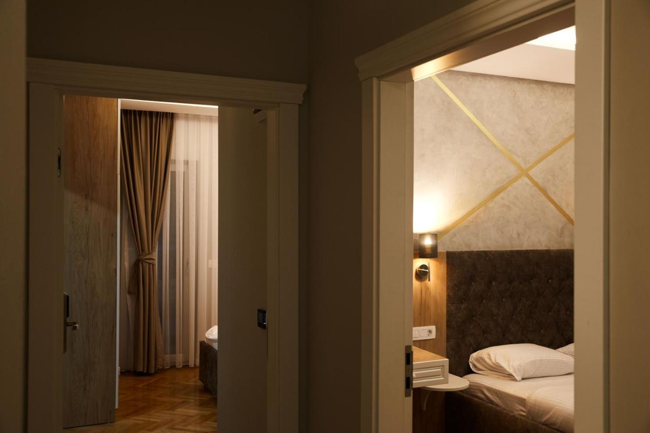 Amico Hotel Приштина Екстер'єр фото