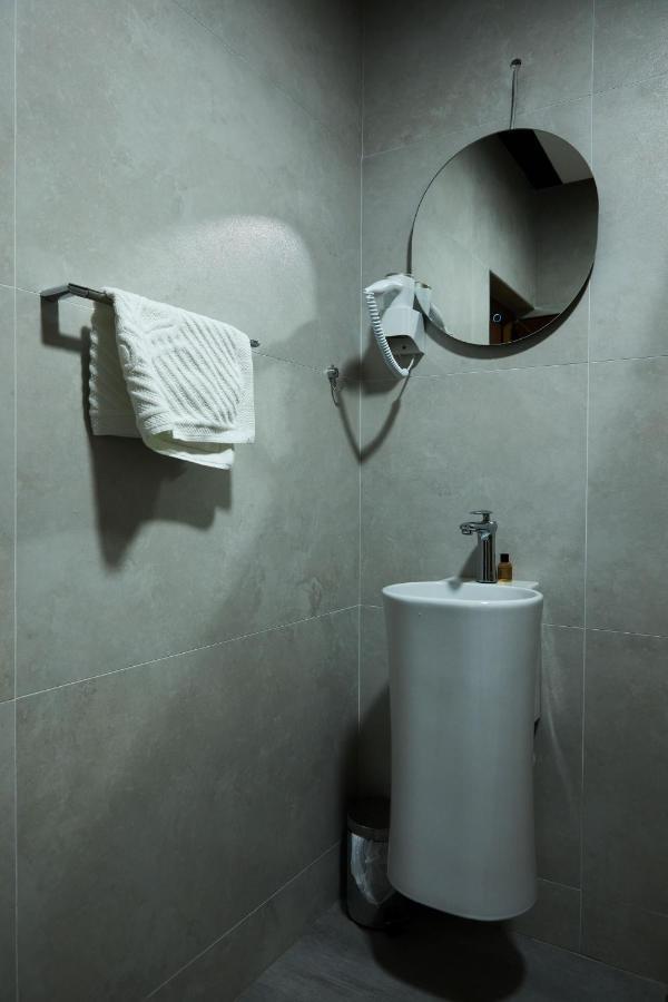 Amico Hotel Приштина Екстер'єр фото